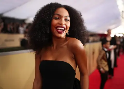 Celebrity Culture is Crumbling – Time to Embrace Healthier Role Models