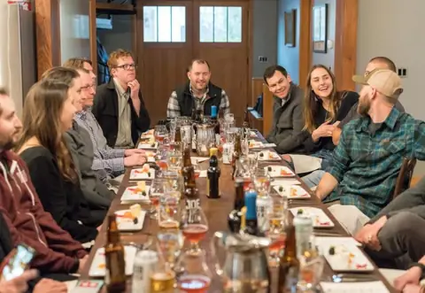 Avoid These 7 Common Etiquette Mistakes When Dining Out